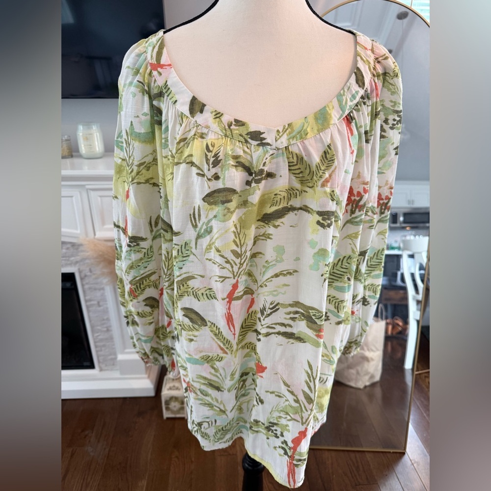 LC Lauren Conrad Pastel Floral Tropical Top size xl